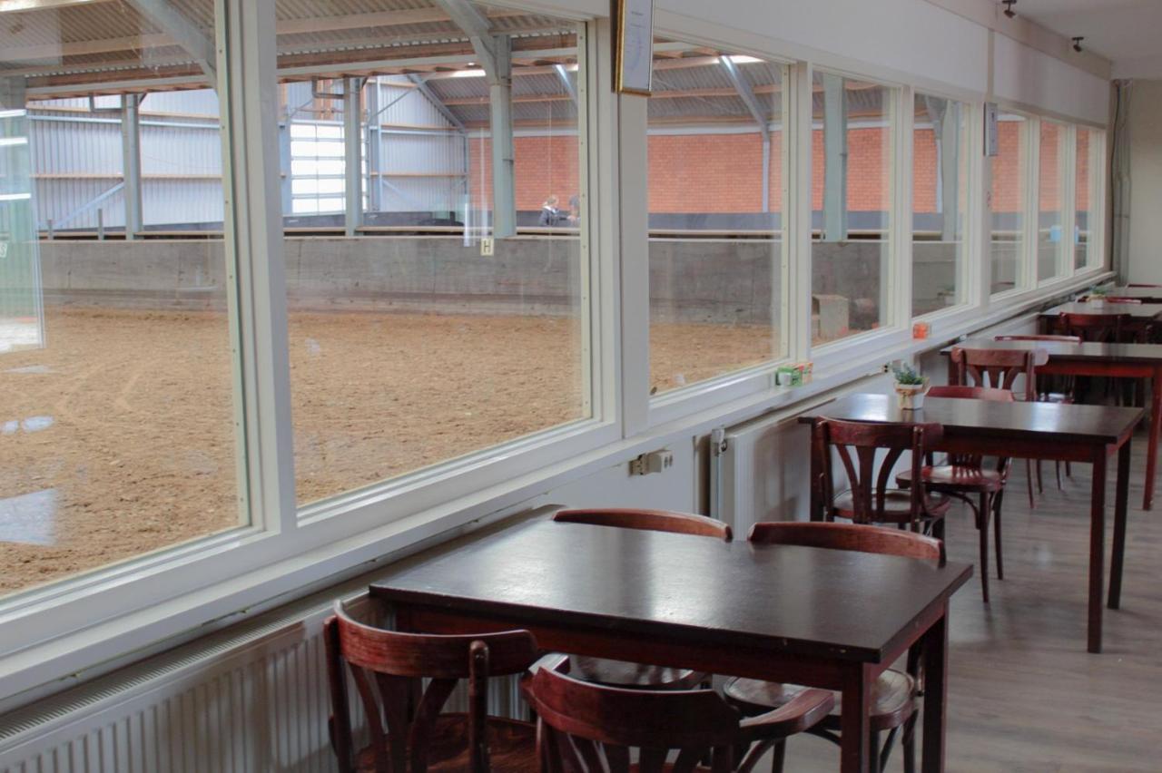 Manege Sanninghoeve B&B Oudega  Exterior foto
